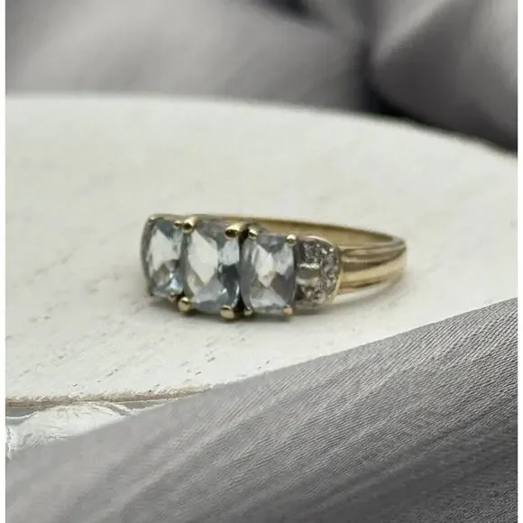 9k Yellow Gold Topaz & Diamond Ring SZ 8 / 3 Grams - Picture 2 of 8